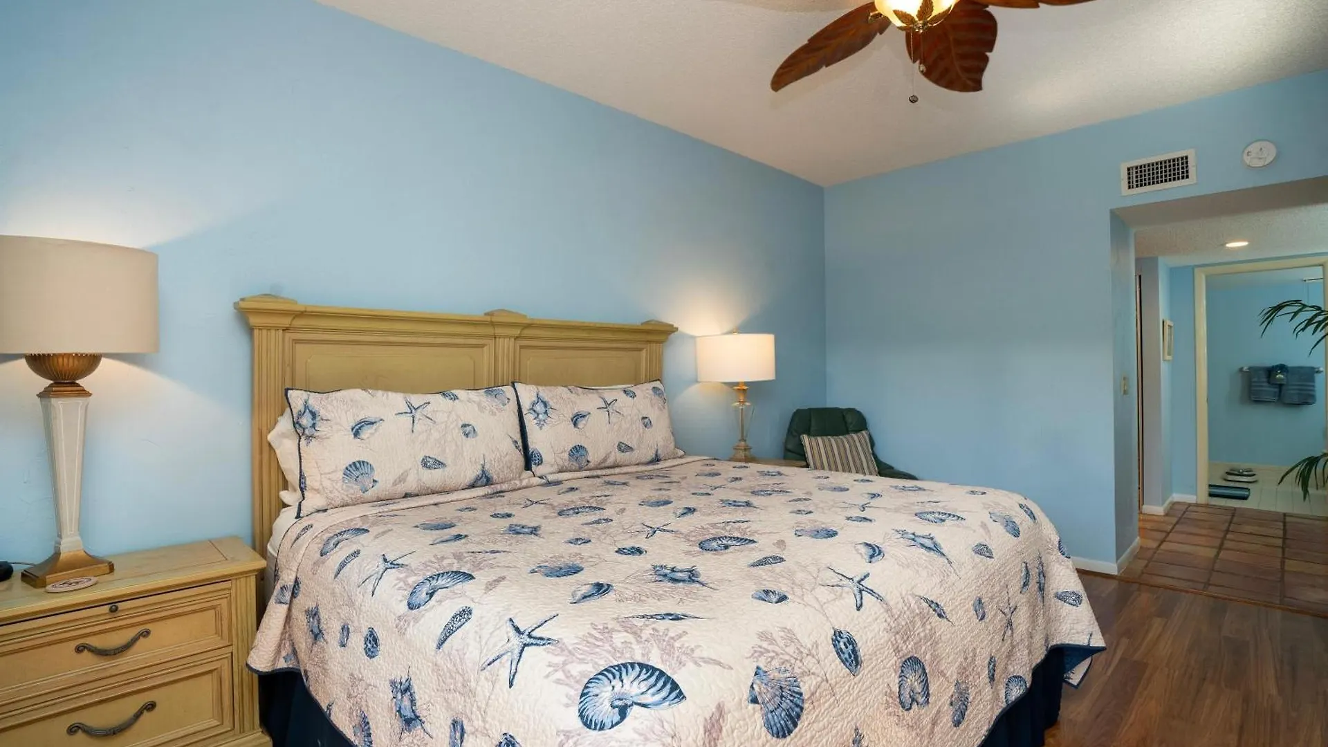Nautical Adventures In Paradise Key West Apartment